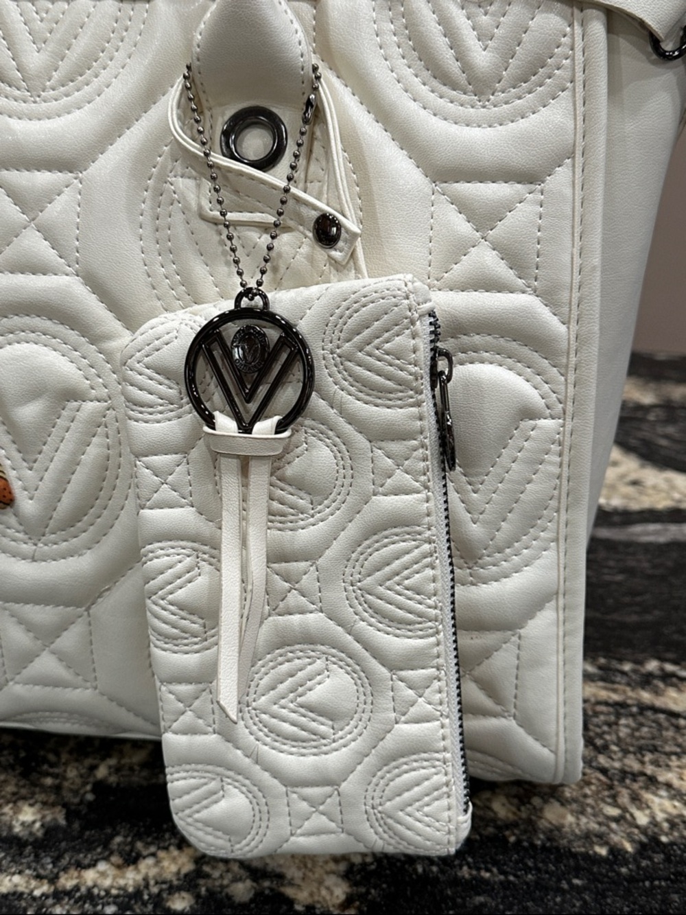 NWOT Valentino Orlandi Lg Quilted Tote - Picture 2 of 10